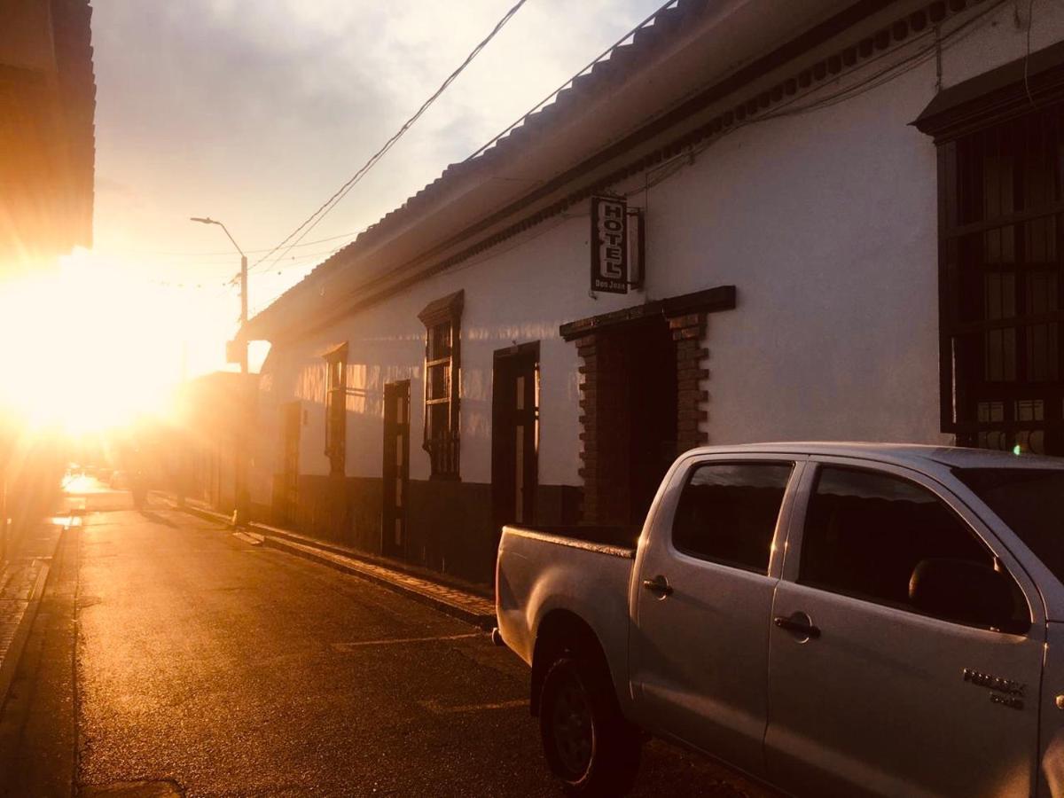 Hotel Don Juan Buga Bagian luar foto